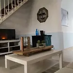 Casa Del Mar 1 *
