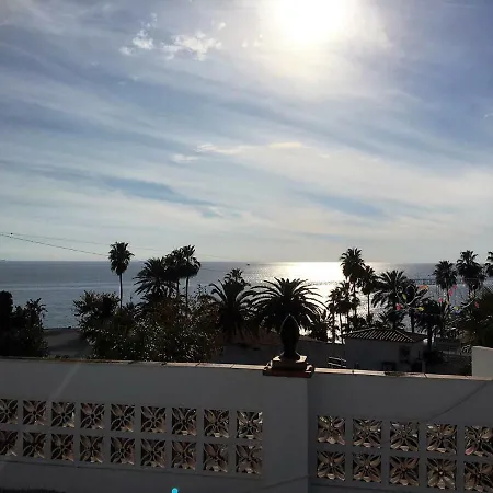 Casa Del Mar 1 Будинок відпочинку Нерха